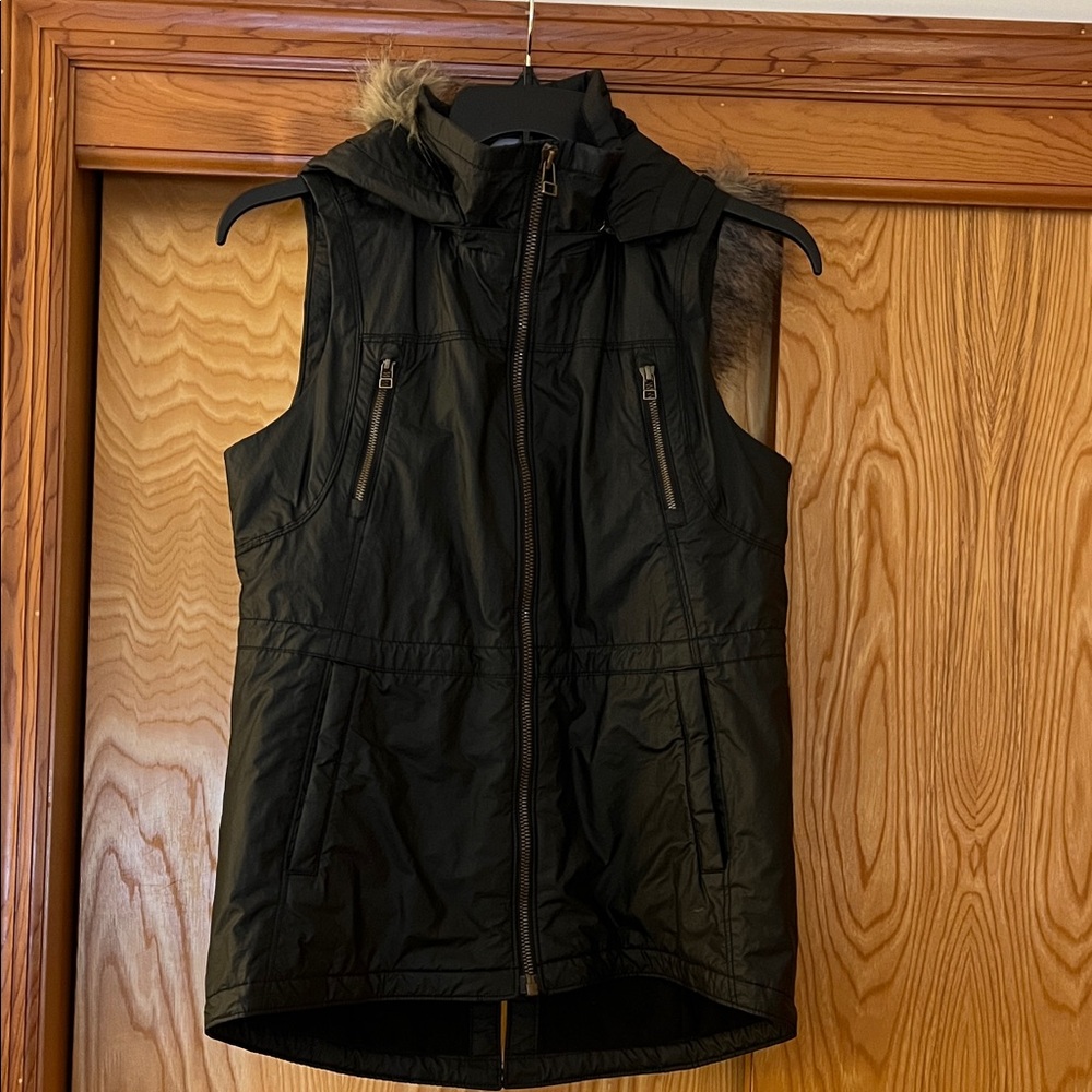 ATHLETA Women's Black coated Hooded Vest